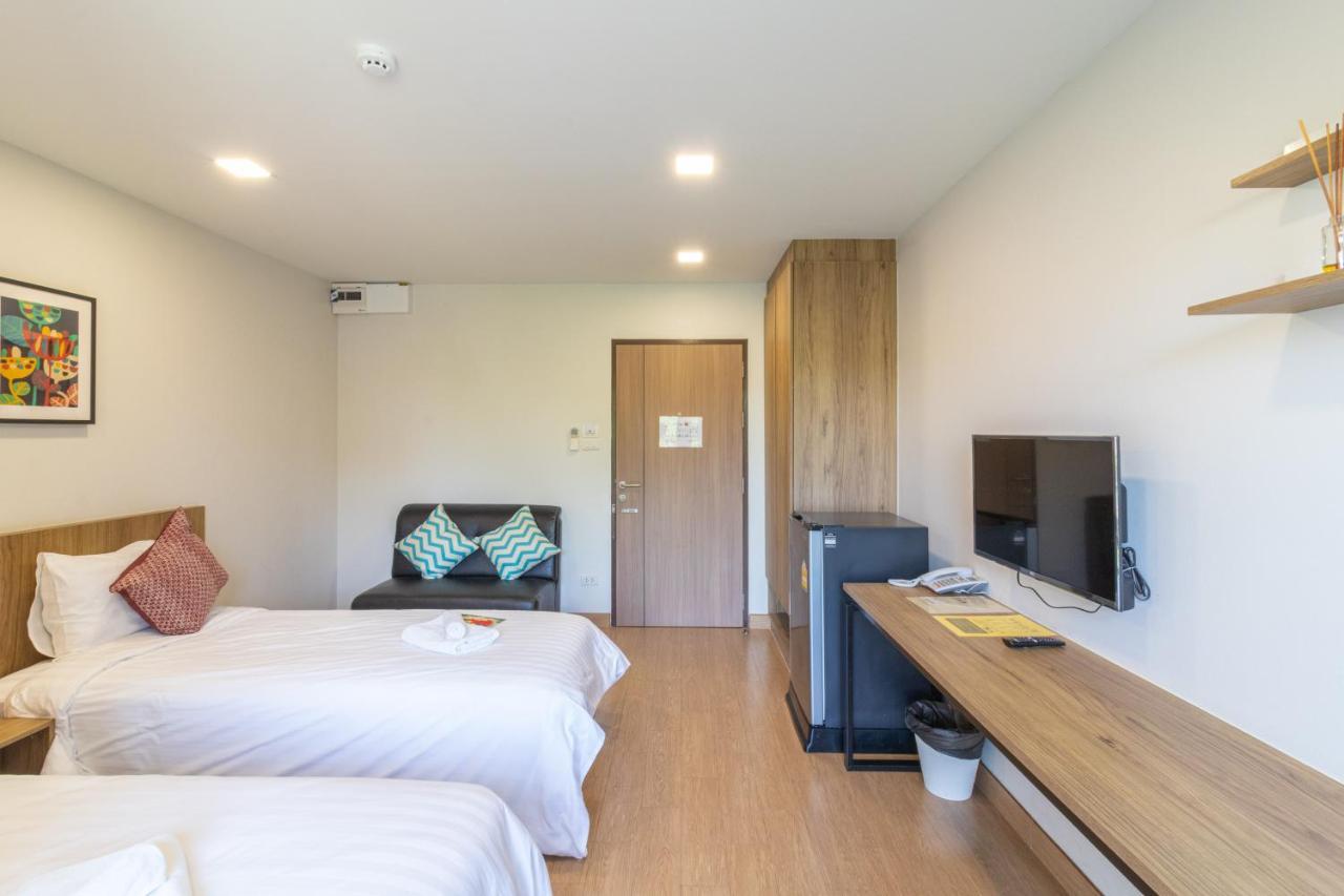 Casa Luxe And Resident Отель
